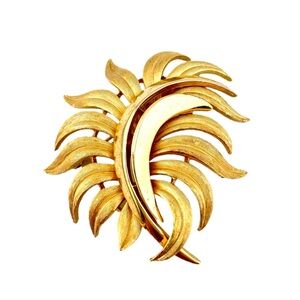 Vintage Crown Trifari Lead Brooch